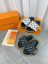 Picture of Louis Vuitton Slippers _SKULVsz35-45mnf02031165